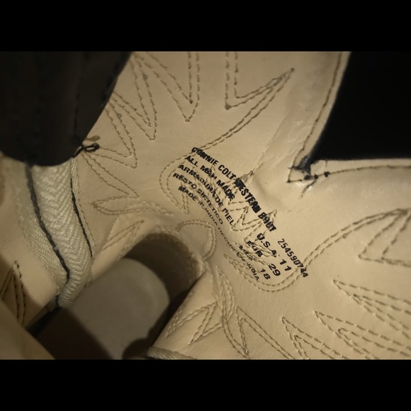 Black unisex boots size 11c - Picture 2 of 2